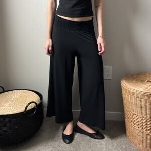 y2k black minimalist low rise pull on culotte wide leg cropped flowy pants